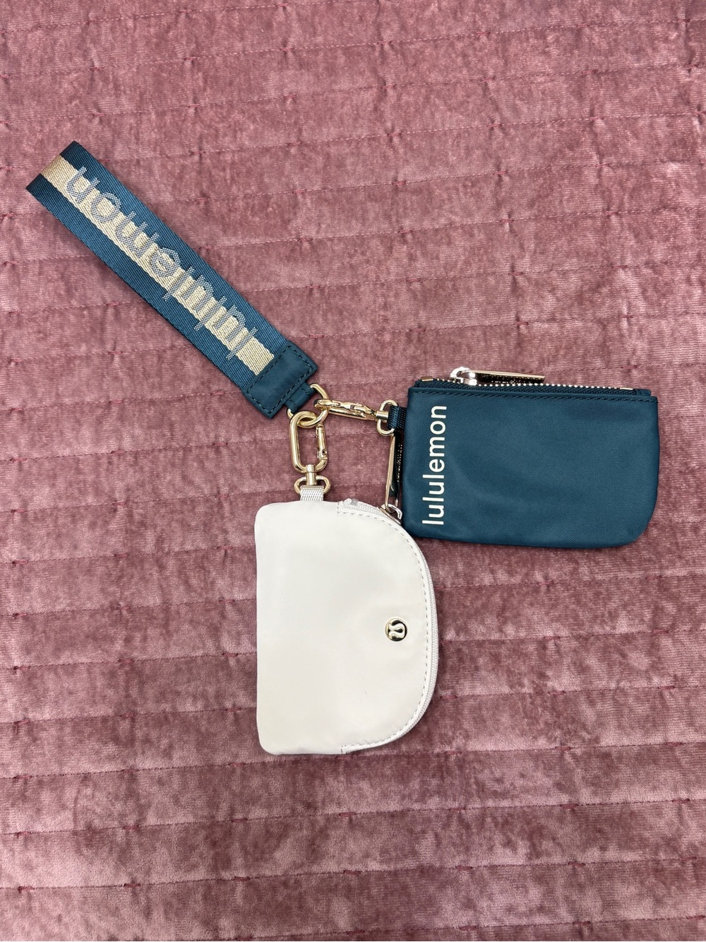 lululemon teal and cream wristlet